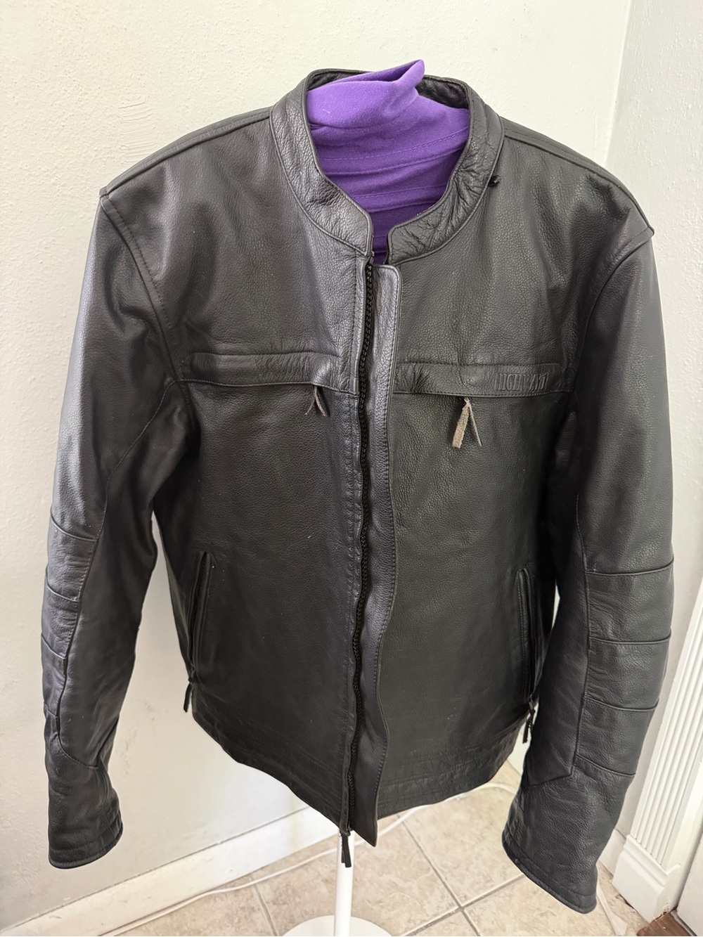 Vintage German Highway 1 Buffalo Leather Heavy Motorcycle Jacket Men US 44/EU 54